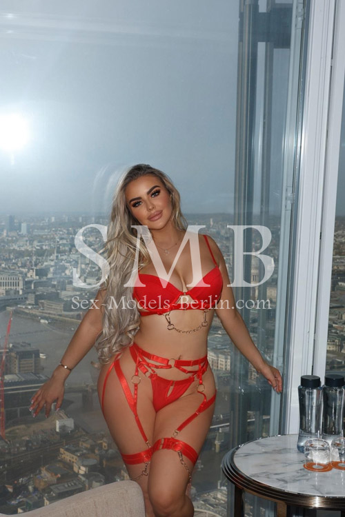 Brazilian Escort Girl in Berlin