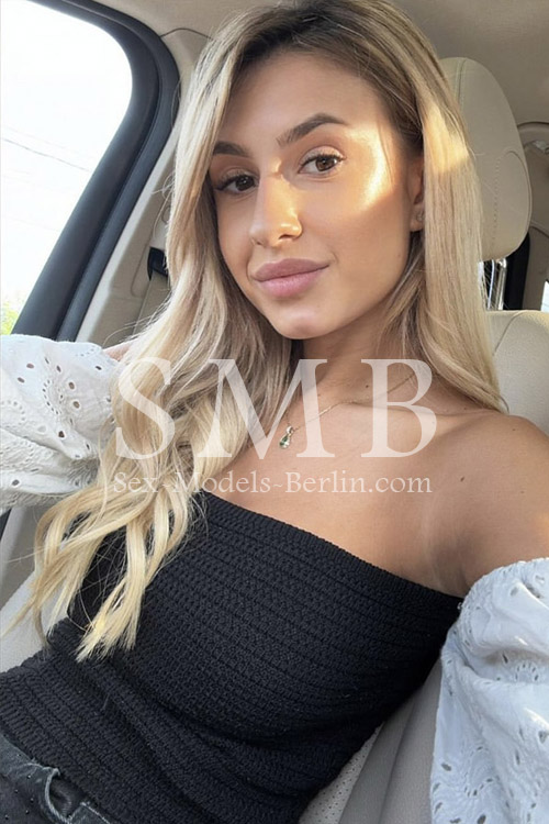 69 Sex Position Call Girl in Berlin