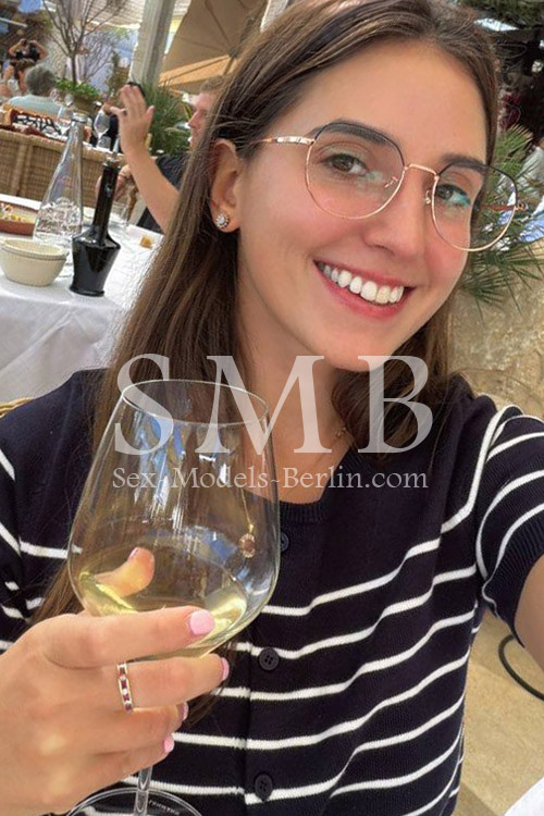 Deepthroat Sex Girl in Berlin