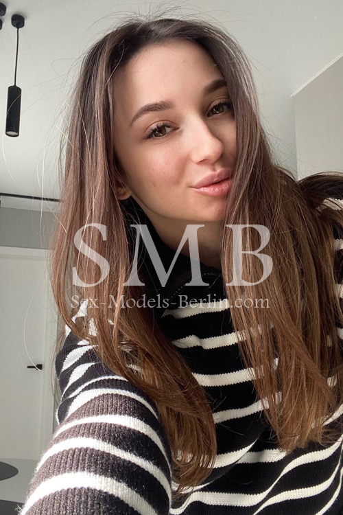 DFK Escort Girl In Berlin