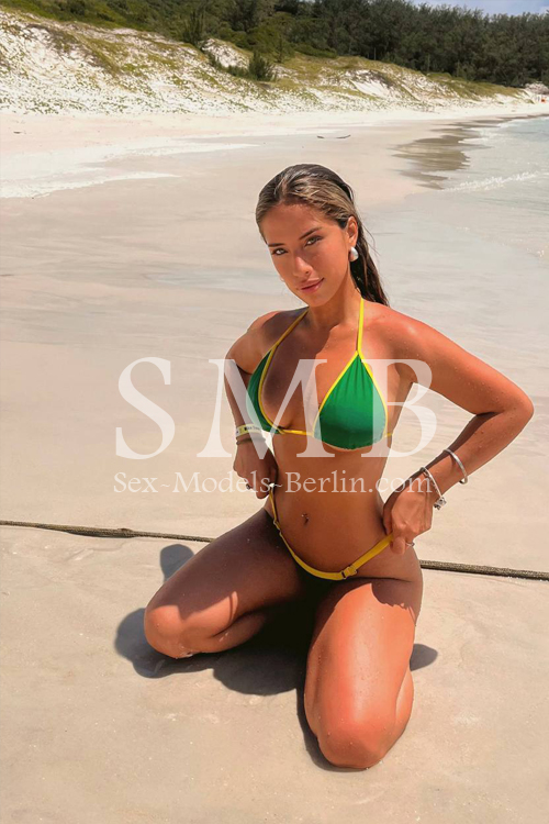 Face Sitting Call Girl In Berlin