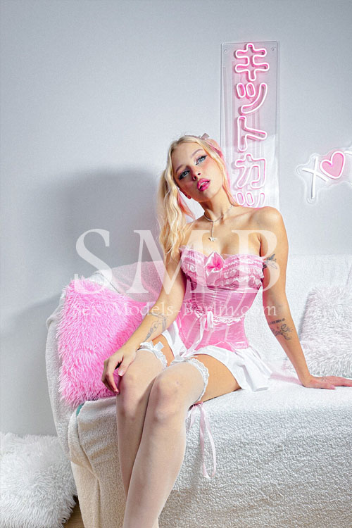 Blowjob Escort Girl In Berlin