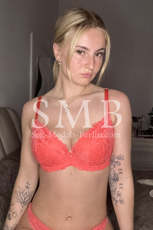 Threesome Escort Girl In Berlin